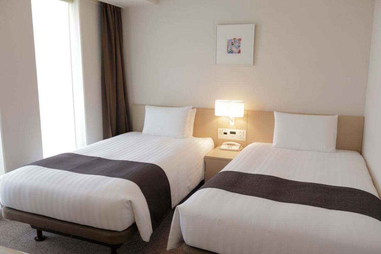 Mercure Yokosuka Exterior photo
