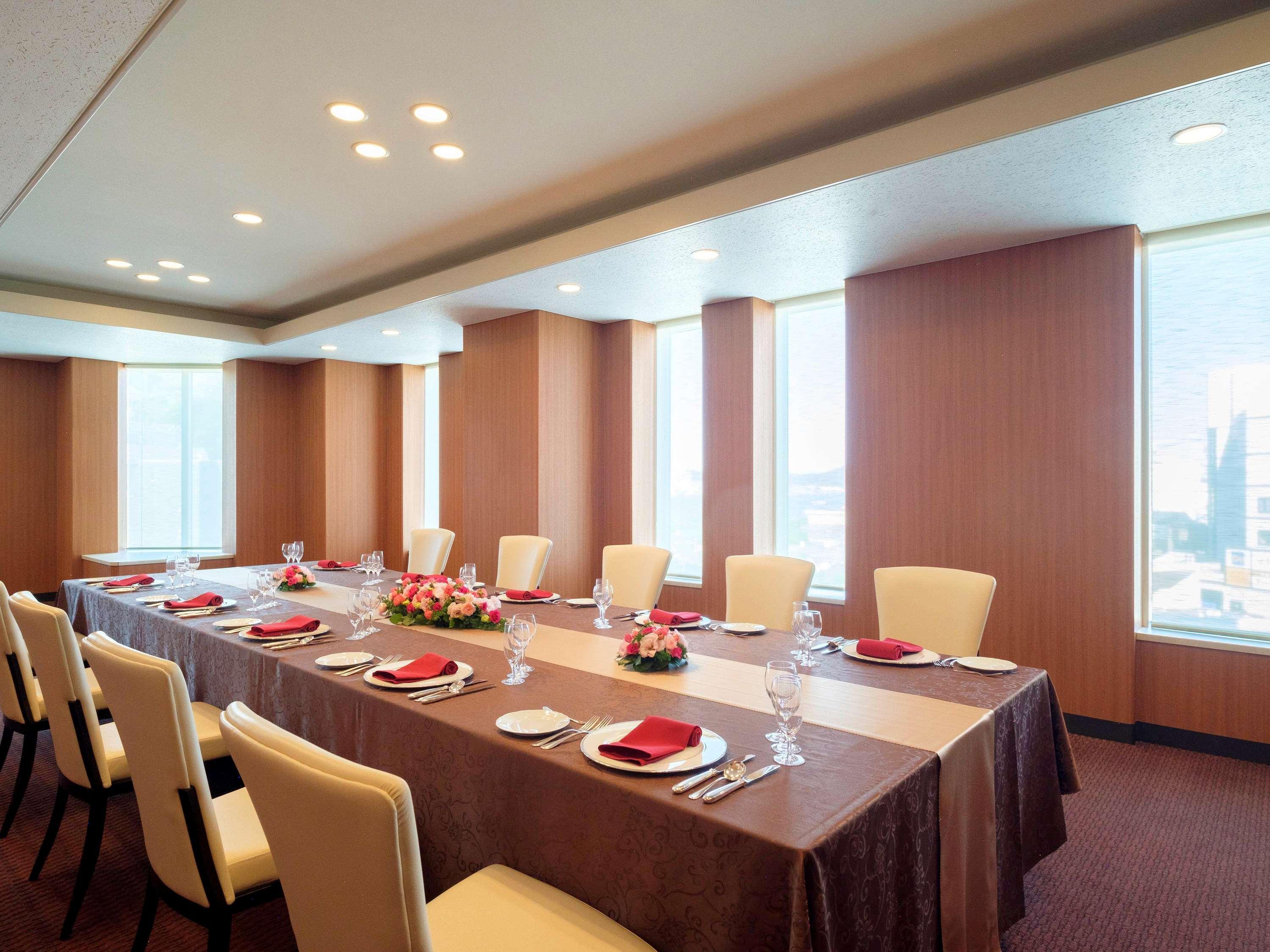 Mercure Yokosuka Exterior photo