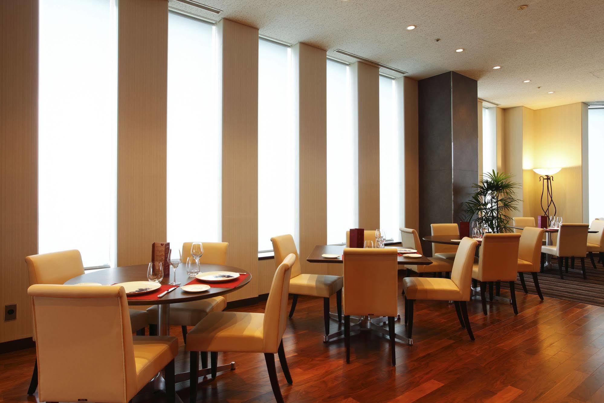 Mercure Yokosuka Exterior photo