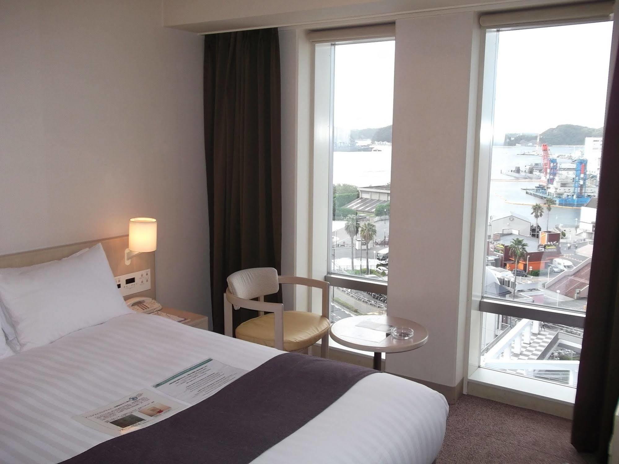 Mercure Yokosuka Exterior photo